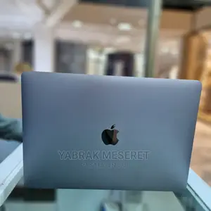 New Laptop Apple MacBook Pro M1 8GB Apple M1 SSD 256GB