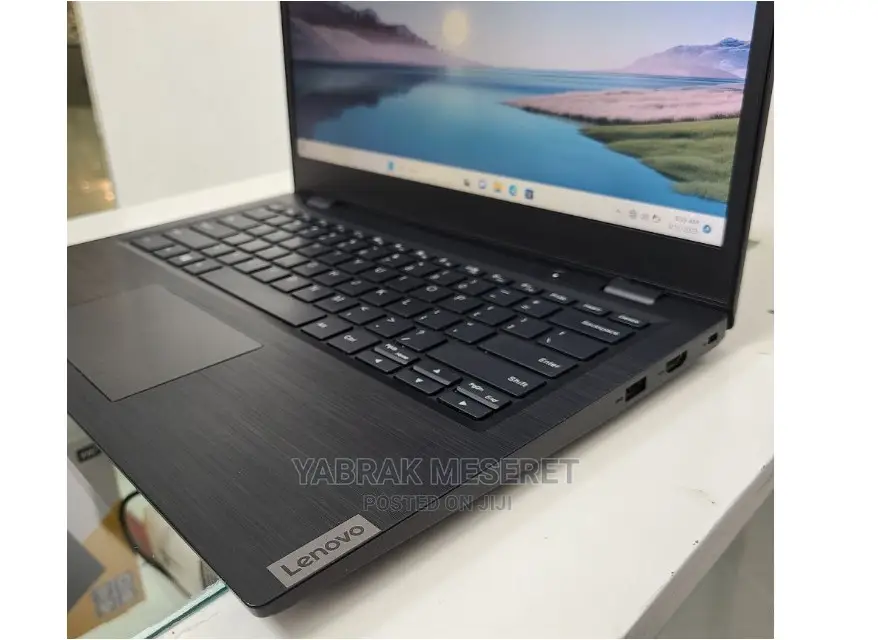 New Laptop Lenovo 4GB AMD A6 SSD 128GB