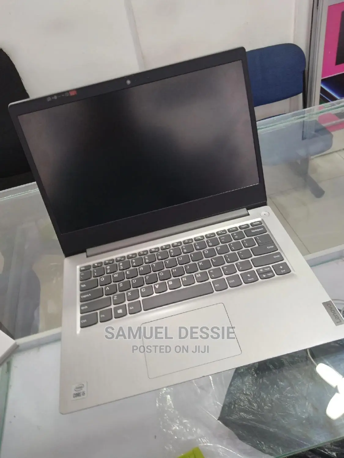 New Laptop Lenovo Ideapad 3 8GB Intel Core I5 SSD 256GB