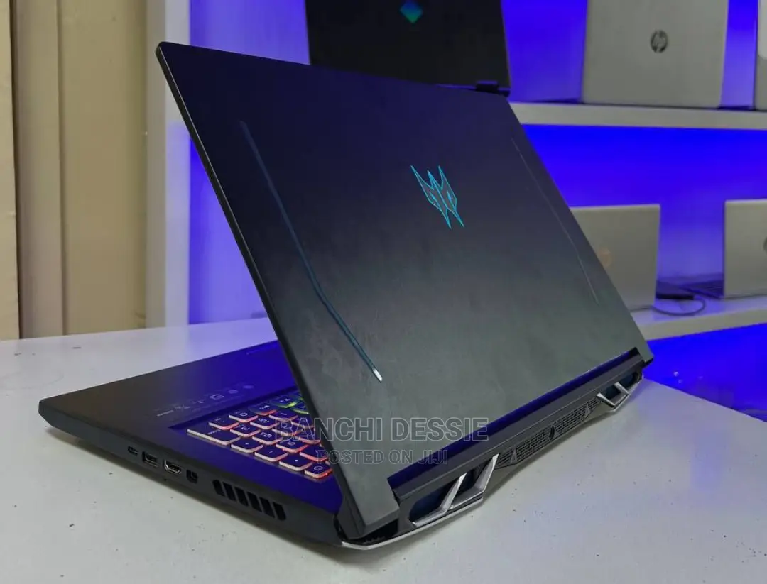 New Laptop Acer Predator Helios 300 16GB Intel Core I9 SSD 1T