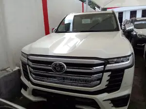 New Toyota Land Cruiser 2022 White