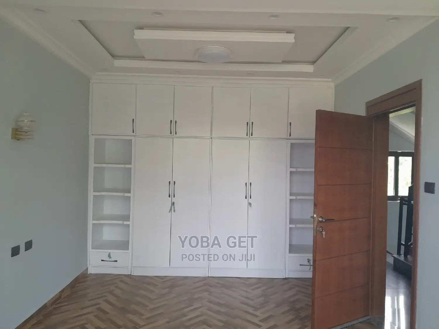 Furnished 5bdrm House in Akaky Kaliti for sale