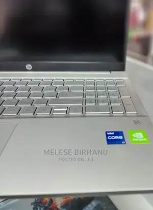 New Laptop HP 16GB Intel Core I7 SSD 512GB