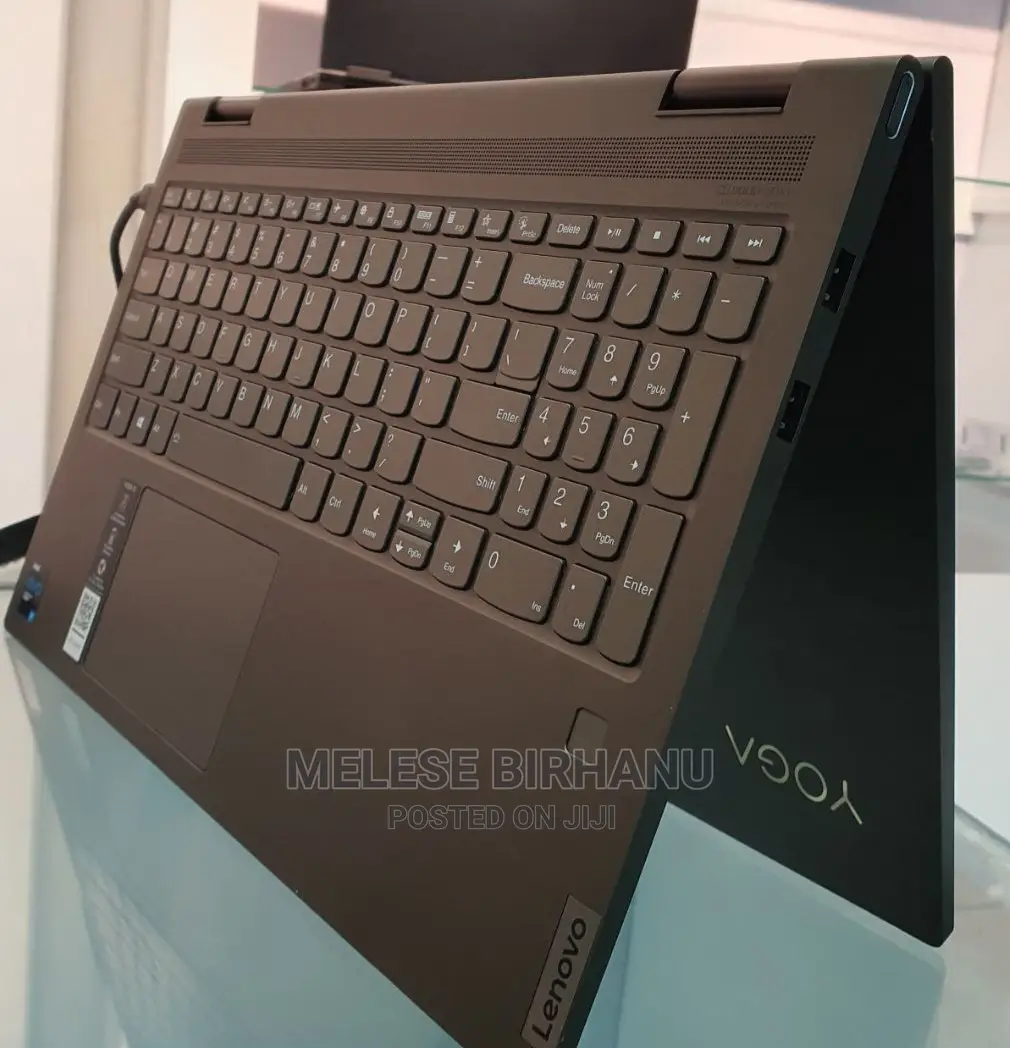 New Laptop Lenovo 12GB Intel Core I7 SSD 512GB