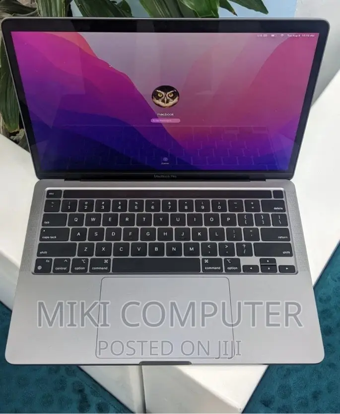 New Laptop Apple MacBook Pro M1 8GB Intel Core i7 SSD 256GB