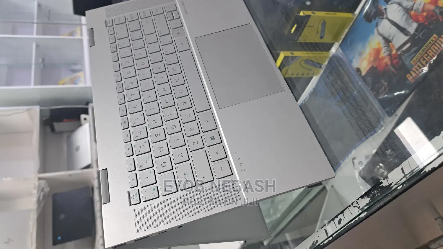 New Laptop HP Envy X360 8GB Intel Core I7 SSD 512GB