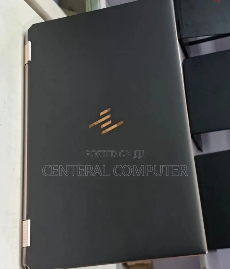 New Laptop Lenovo Yoga 730 12GB Intel Core I7 SSD 512GB