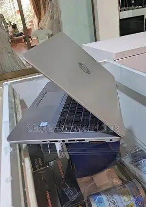 New Laptop HP EliteBook 840 8GB Intel Core I7 HDD 1T