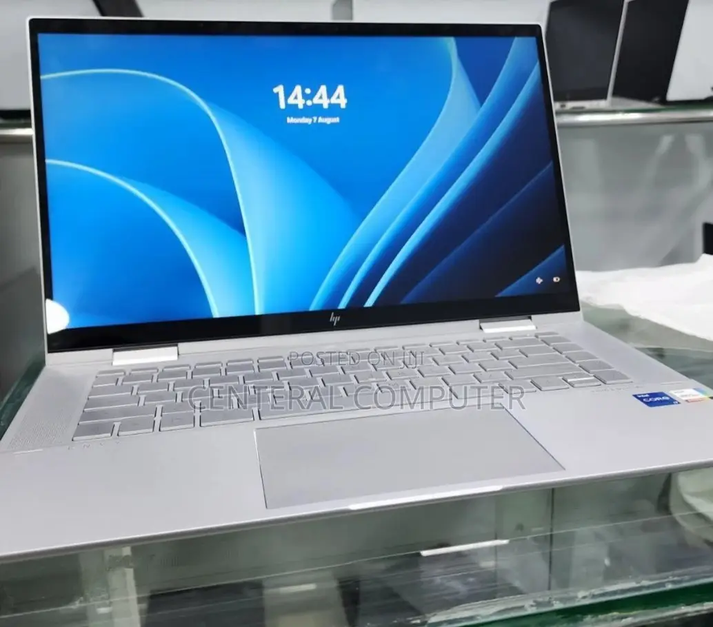 New Laptop HP EliteBook 840 16GB Intel Core I7 SSD 512GB