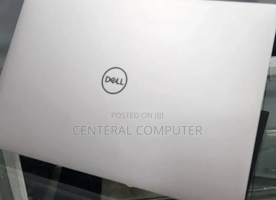New Laptop Dell Inspiron 15 8GB Intel Core I7 SSD 512GB