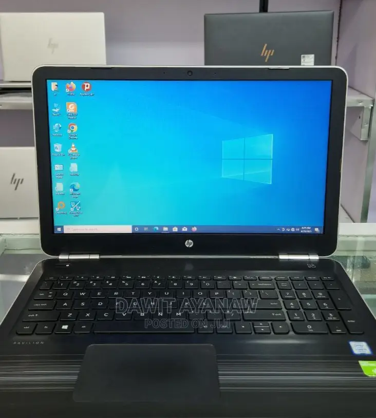 New Laptop HP Pavilion 15 8GB Intel Core I5 HDD 1T