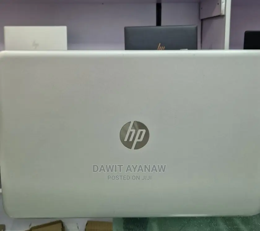 New Laptop HP Pavilion 15 8GB Intel Core I5 HDD 1T