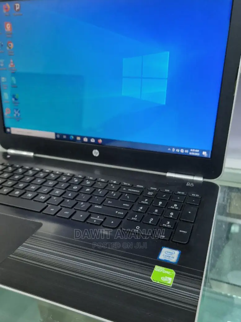 New Laptop HP Pavilion 15 8GB Intel Core I5 HDD 1T