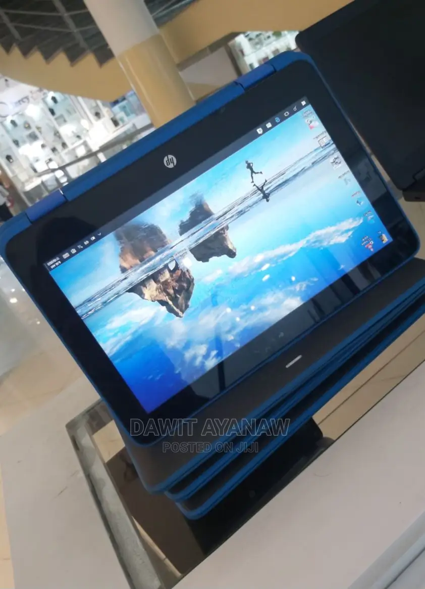 New Laptop HP 4GB Intel Core 2 Quad SSD 128GB