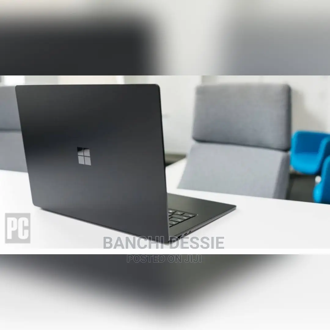 New Laptop Microsoft Surface Laptop 2 8GB Intel Core I7 SSD 256GB