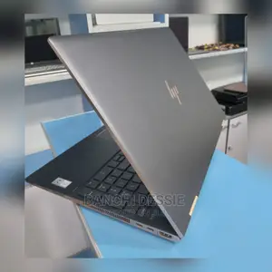 New Laptop Airis 16GB Intel Core I7 SSD 512GB