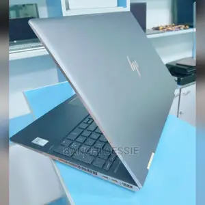 New Laptop Airis 16GB Intel Core I7 SSD 512GB