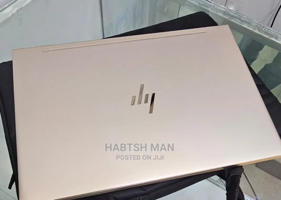 New Laptop HP Envy 14t 8GB Intel Core I5 SSD 512GB