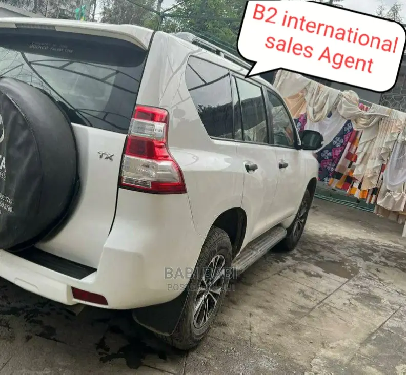 Toyota Land Cruiser Prado 2016 White