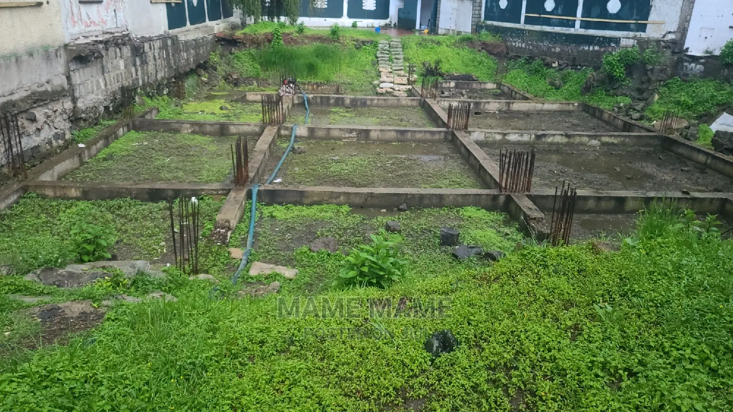 10bdrm House in Addis Abeba, Bole for sale