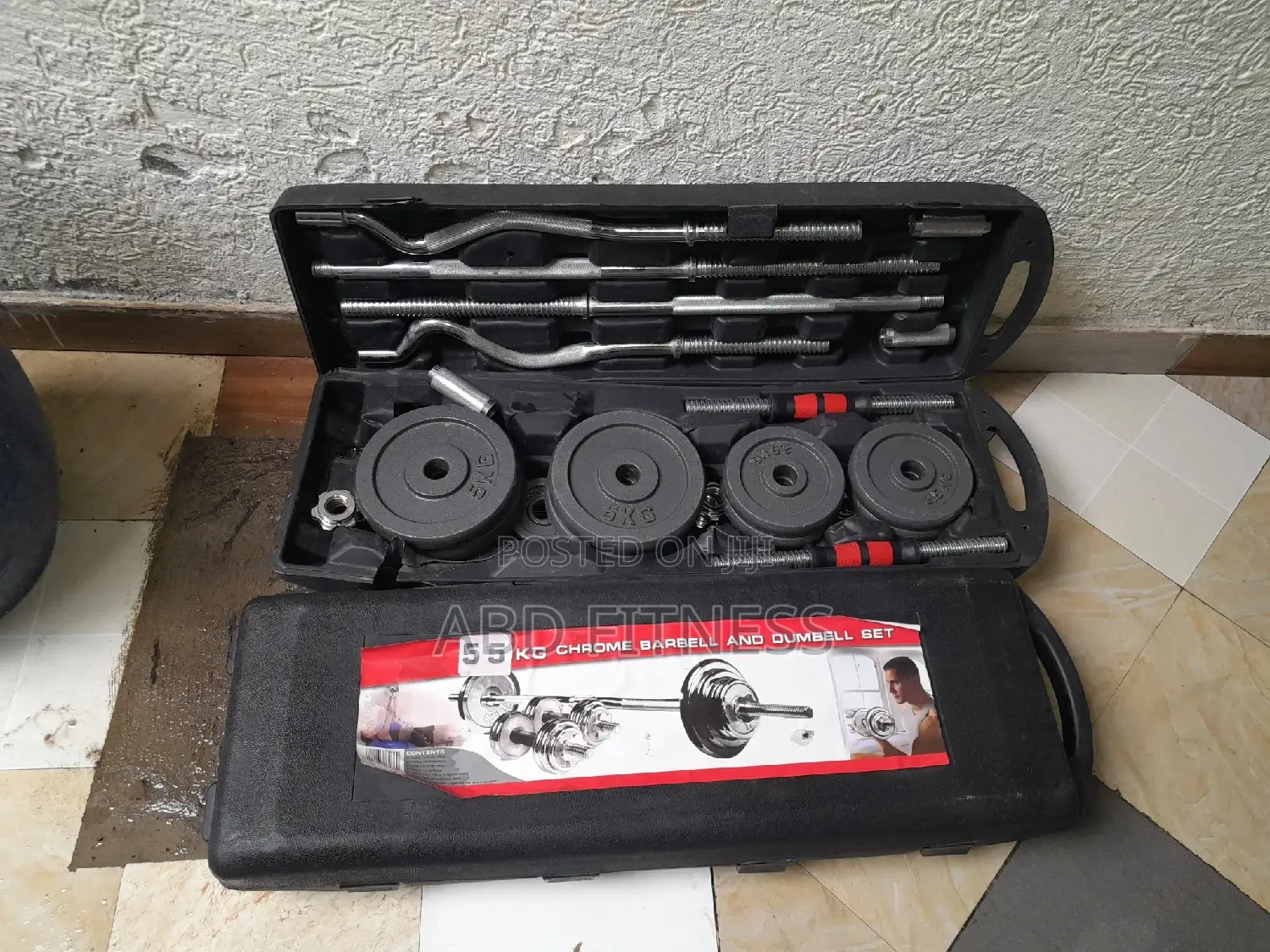 55kg Adjutable Dumbbell Set and Barbells