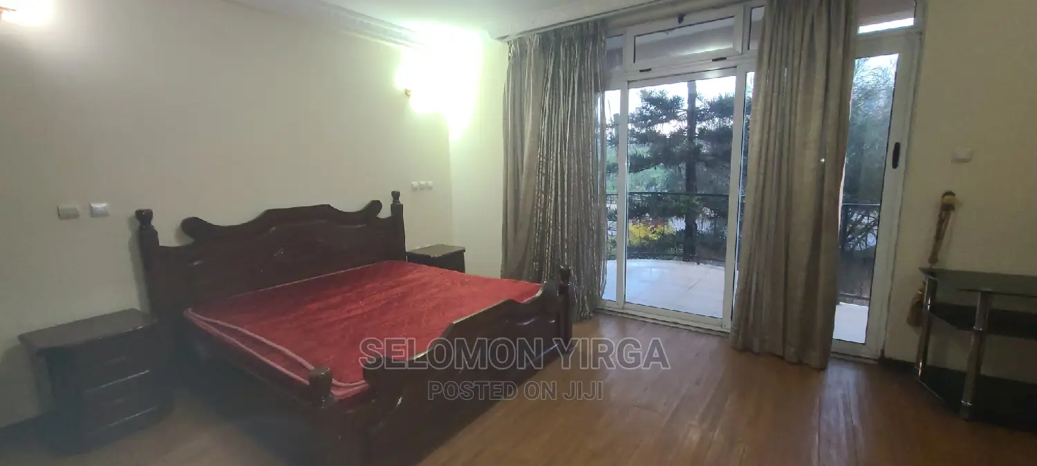 Furnished 6bdrm House in አድስ አበባ, Bole for rent