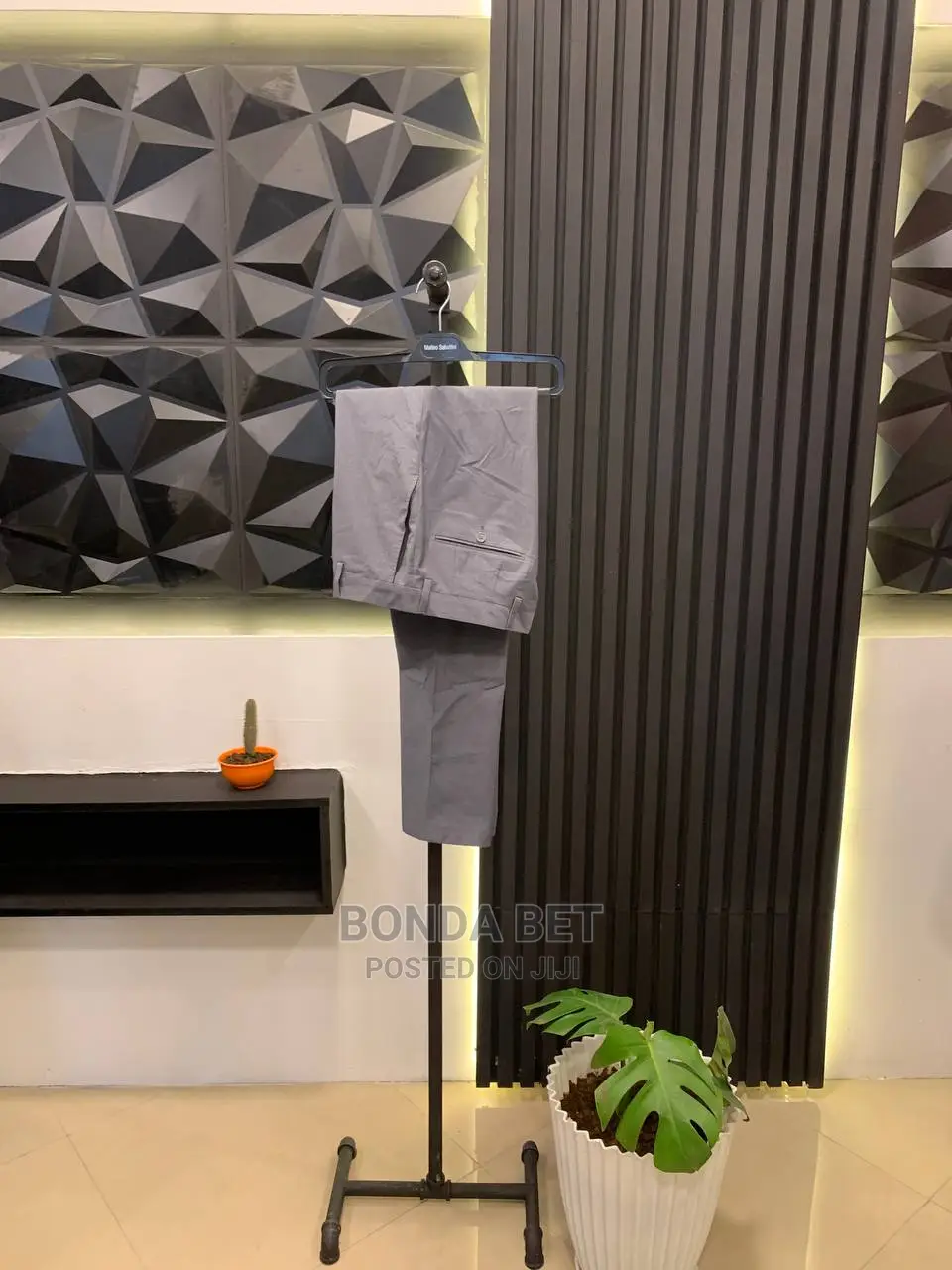 Trousers 1ኛ ኳሊቲ የጨርቅ ሱሪዎች