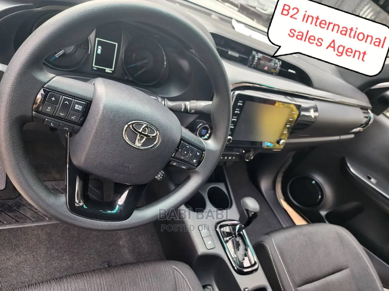 New Toyota Hilux 2023 White