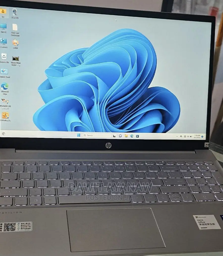 New Laptop HP 16GB Intel Core I7 SSD 512GB