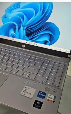 New Laptop HP 16GB Intel Core I7 SSD 512GB