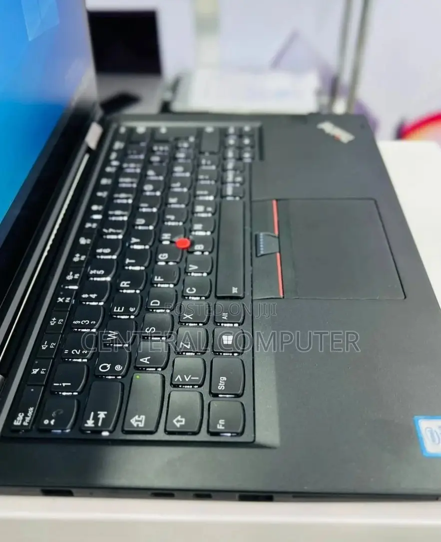 New Laptop Lenovo ThinkPad Yoga 16GB Intel Core I5 SSD 512GB