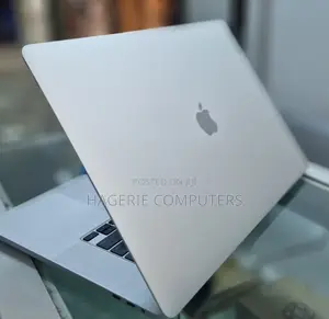 New Laptop Apple MacBook Pro 2019 32GB Intel Core I9 SSD 1T