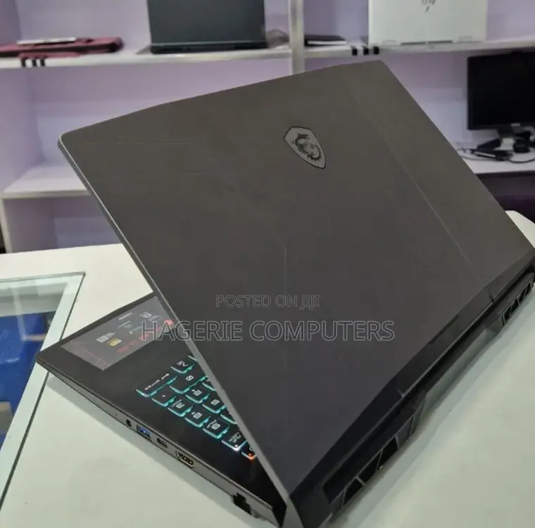 New Laptop MSI Pulse GL66 16GB Intel Core I7 SSD 1T