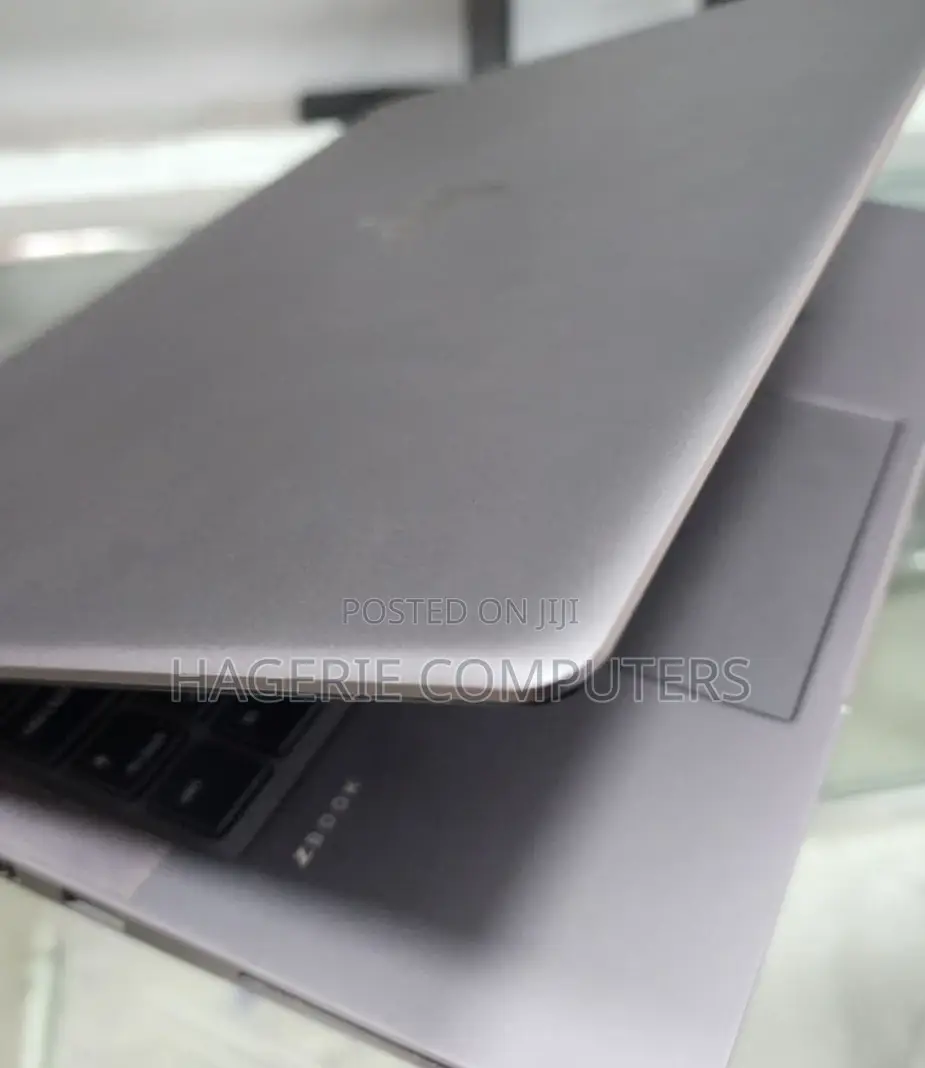 New Laptop HP ZBook 15u 16GB Intel Core I5 SSD 512GB