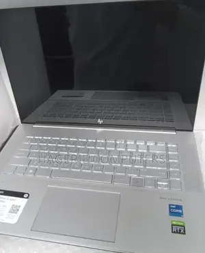 New Laptop HP Envy 15 16GB Intel Core I7 SSD 1T