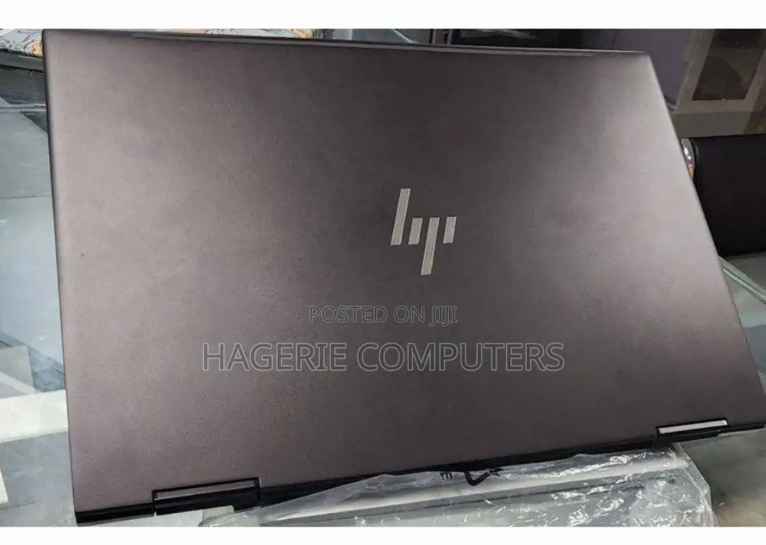 New Laptop HP Envy K101tx 8GB AMD Ryzen 3 SSD 512GB