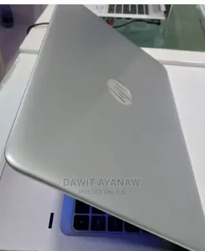 New Laptop HP 8GB Intel Core I5 HDD 1T