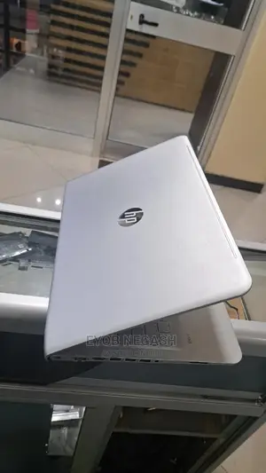 New Laptop HP EliteBook 840 G3 8GB Intel Core I7 SSD 256GB