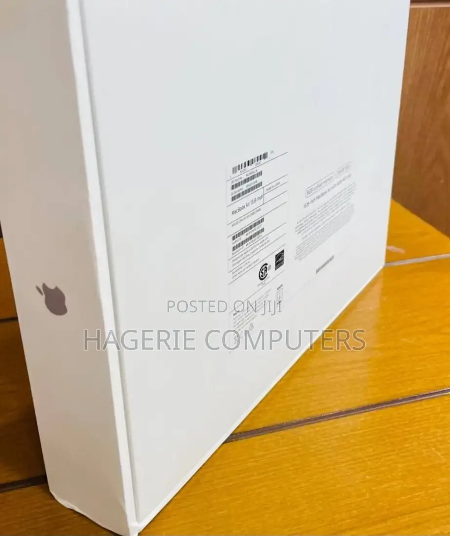 New Laptop Apple MacBook Air 2020 M1 8GB Apple M2 SSD 256GB