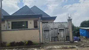 3bdrm Villa in Addis Abeba, Bole for sale