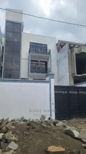 Photo - 7bdrm House in Addis Abeba, Bole for sale