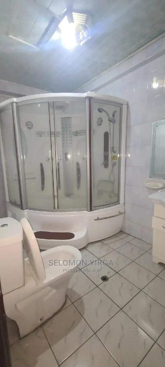 Furnished 6bdrm House in አድስ አበባ, Bole for rent