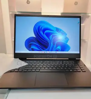 New Laptop HP 16GB Intel Core I7 SSD 512GB