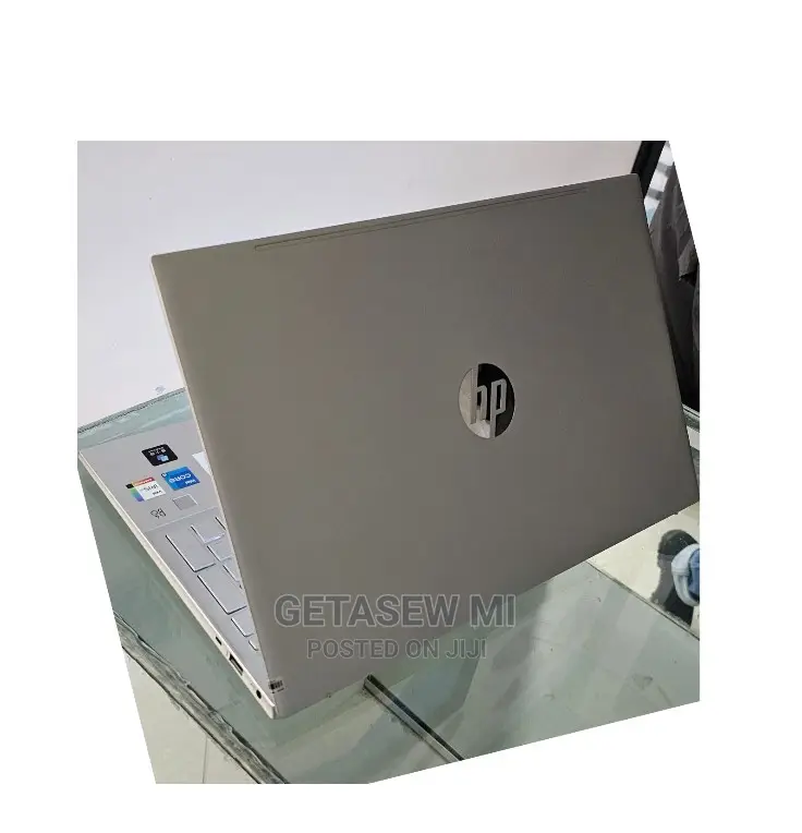 New Laptop HP Pavilion 15 8GB Intel Core I5 SSD 512GB