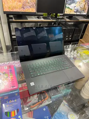 Photo - New Laptop HP Pavilion 15 16GB Intel Core I7 SSD 512GB