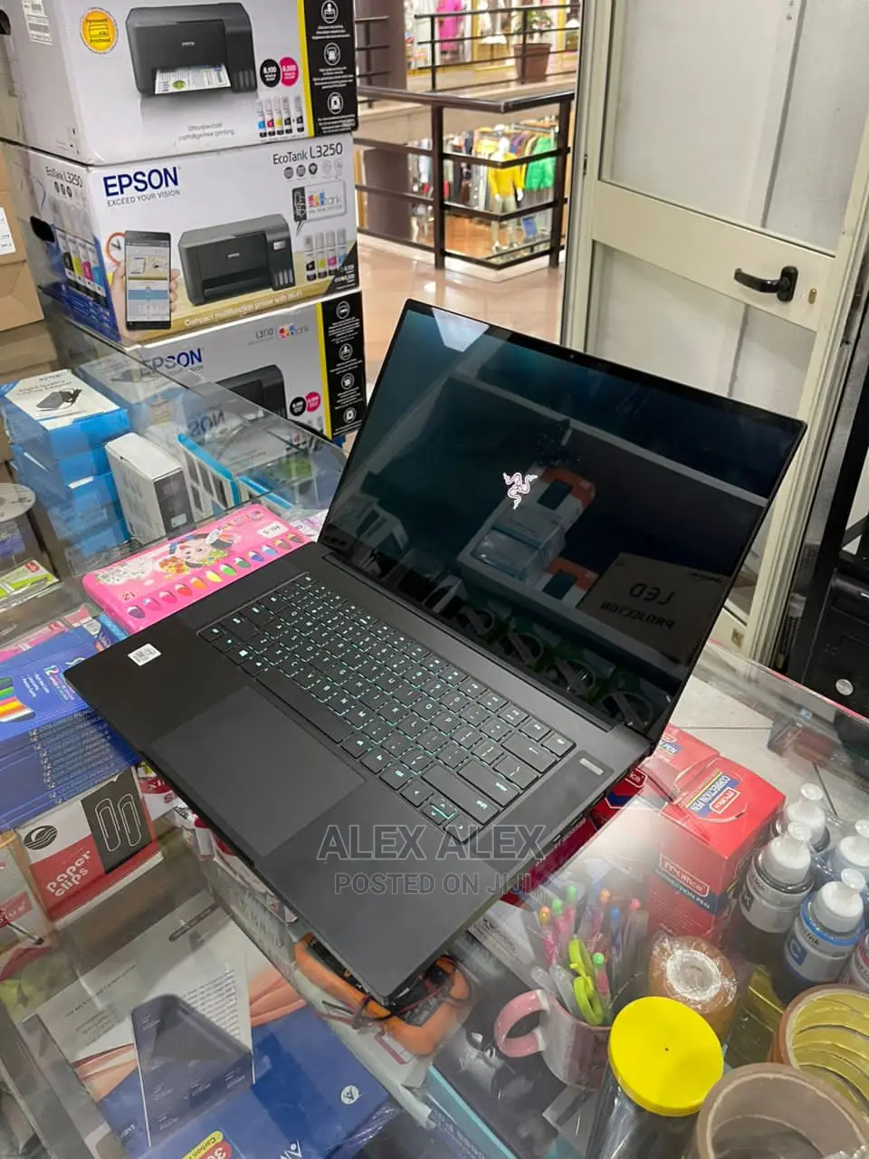 New Laptop HP Pavilion 15 16GB Intel Core I7 SSD 512GB