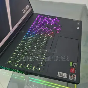 New Laptop Lenovo Legion Y720 32GB AMD Ryzen 9 SSD 1T
