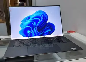 New Laptop Dell XPS 15 32GB Intel Core I9 SSD 512GB