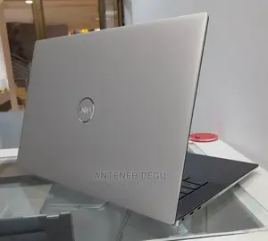 New Laptop Dell XPS 15 32GB Intel Core I9 SSD 512GB