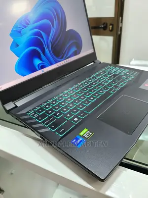 New Laptop MSI Pulse GL66 16GB Intel Core I7 SSD 1T